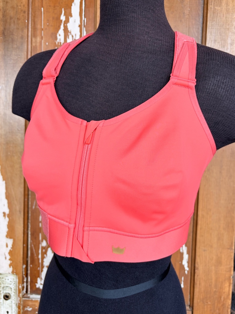 SHEFIT Ultimate Sports Bra